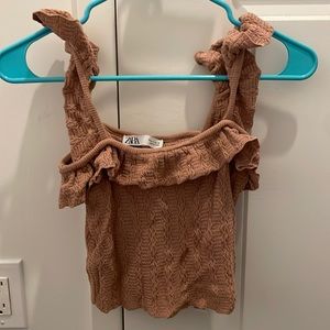 Woven cropped tank in light brown